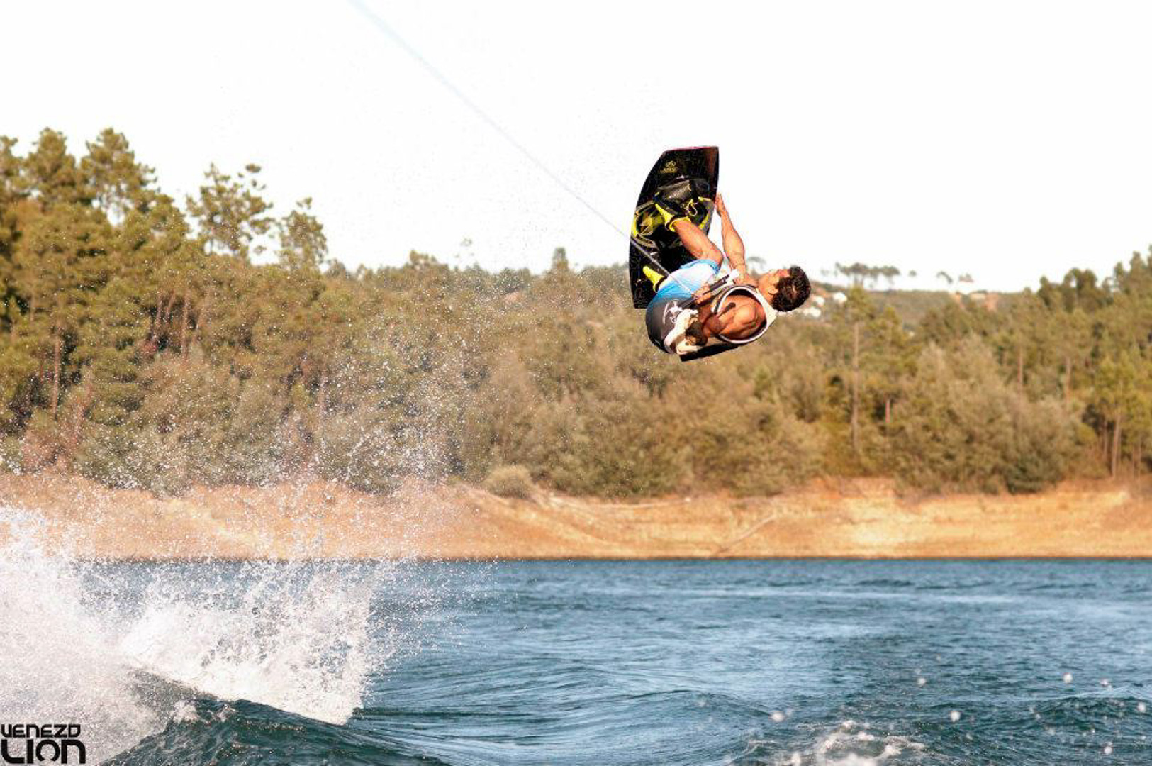 Advanced wakeboard coaching